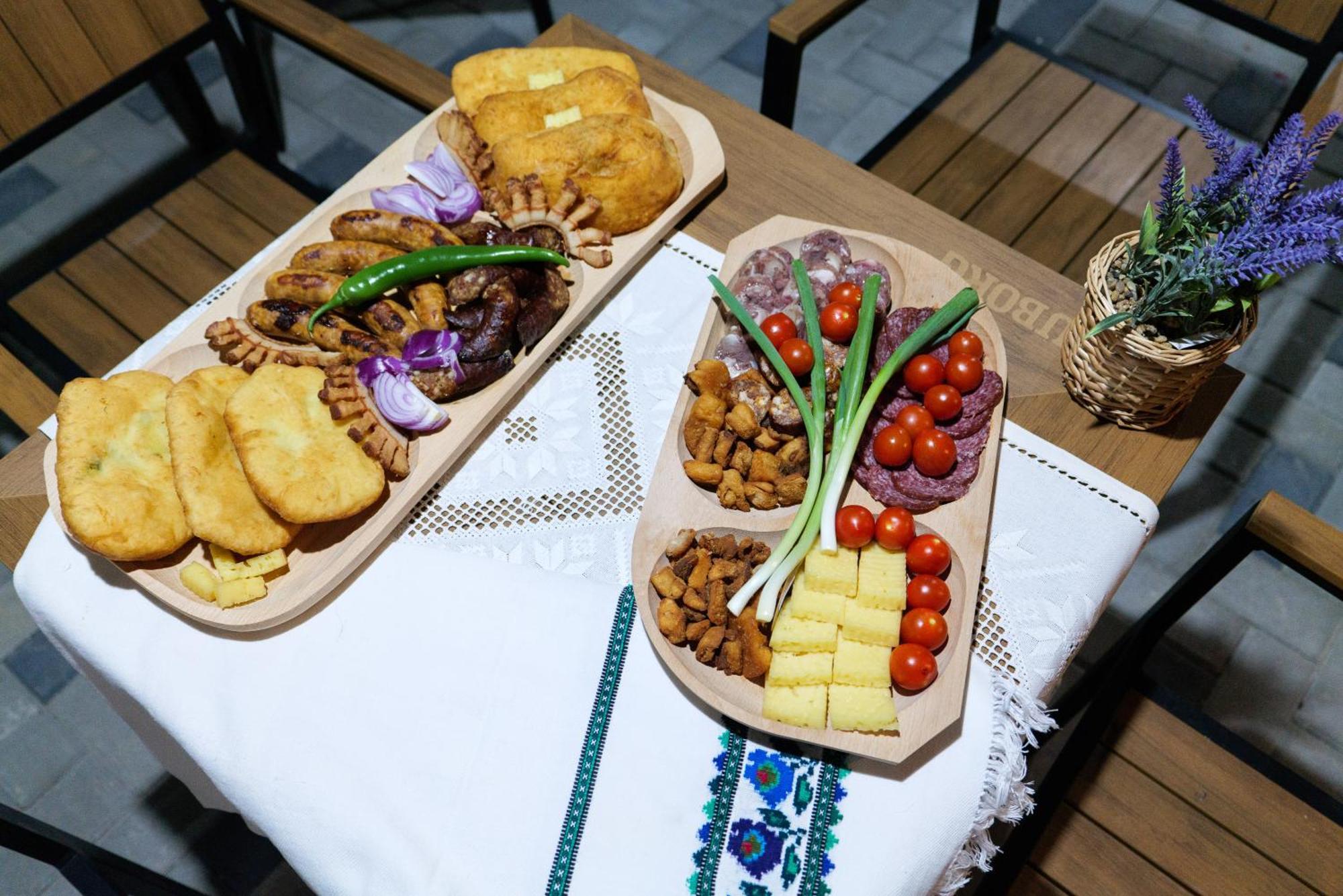 Flori De Tei Maramures Săcel Εξωτερικό φωτογραφία